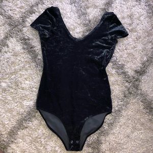 American Eagle size small blue velvet bodysuit